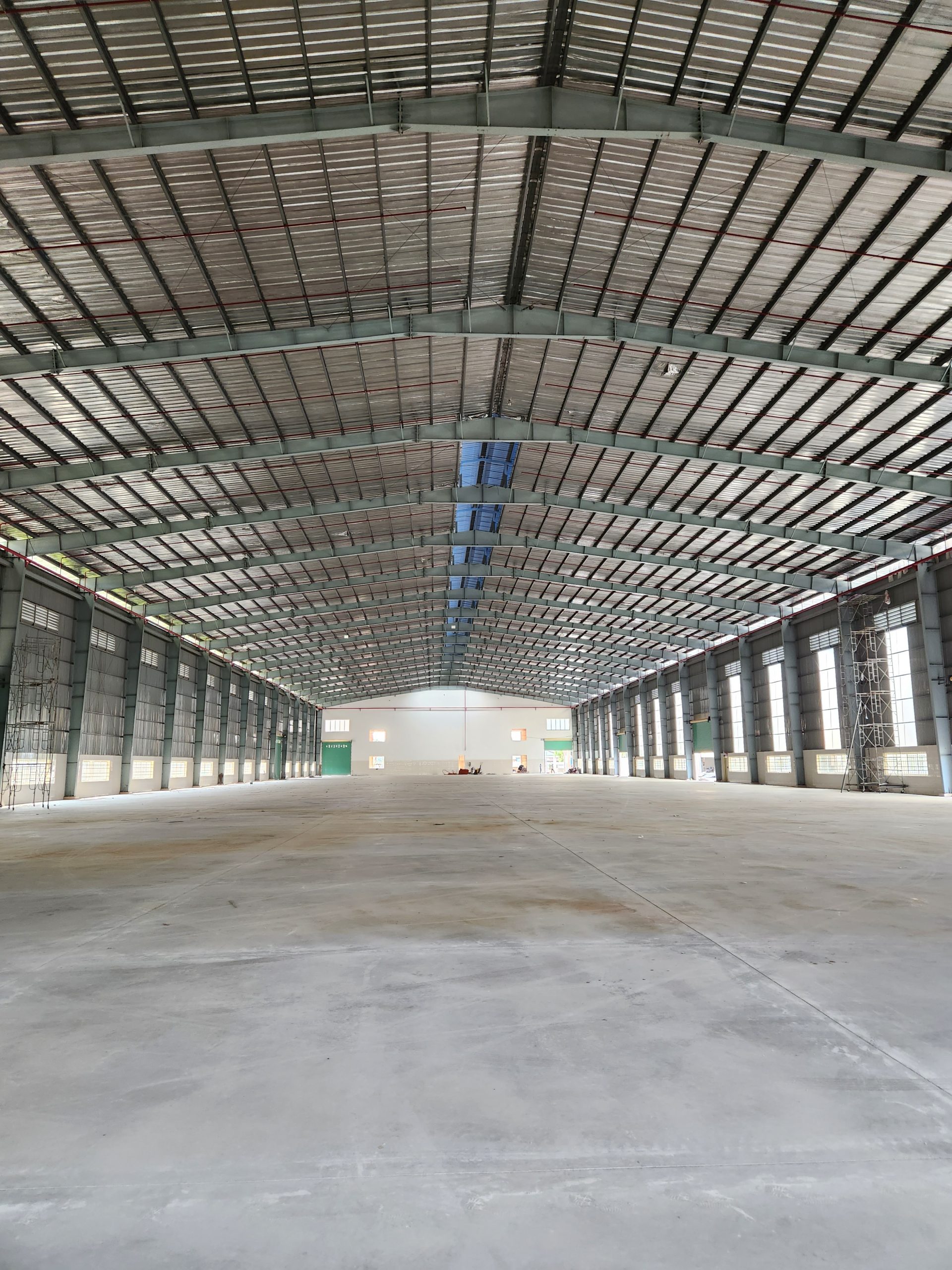 Nhà xưởng cần bán ngay Bến Lức, Long An - diện tích: 5.000m - Giá chào:45 tỷ